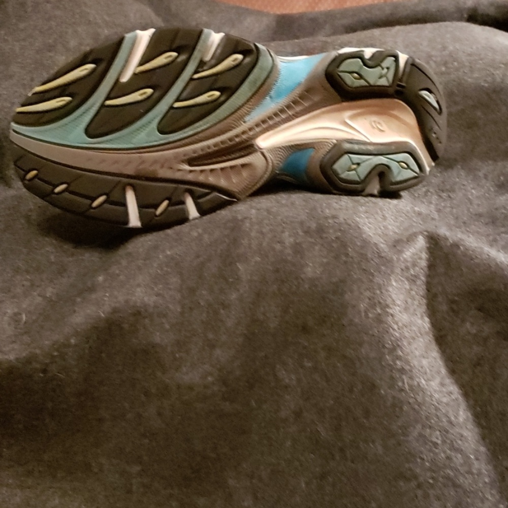 Asics Athletic Shoes - Picture 4 of 6